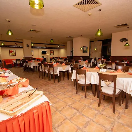 ホテル Mura バンスコ