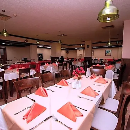 فندق Mura 3*